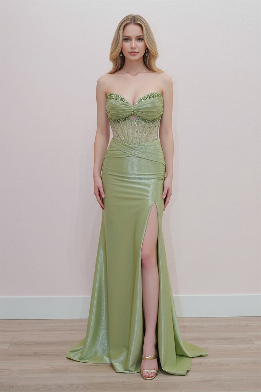Key Hole Bodice Sweetheart Bustline with a Sheer Waistline Gown NXK1732