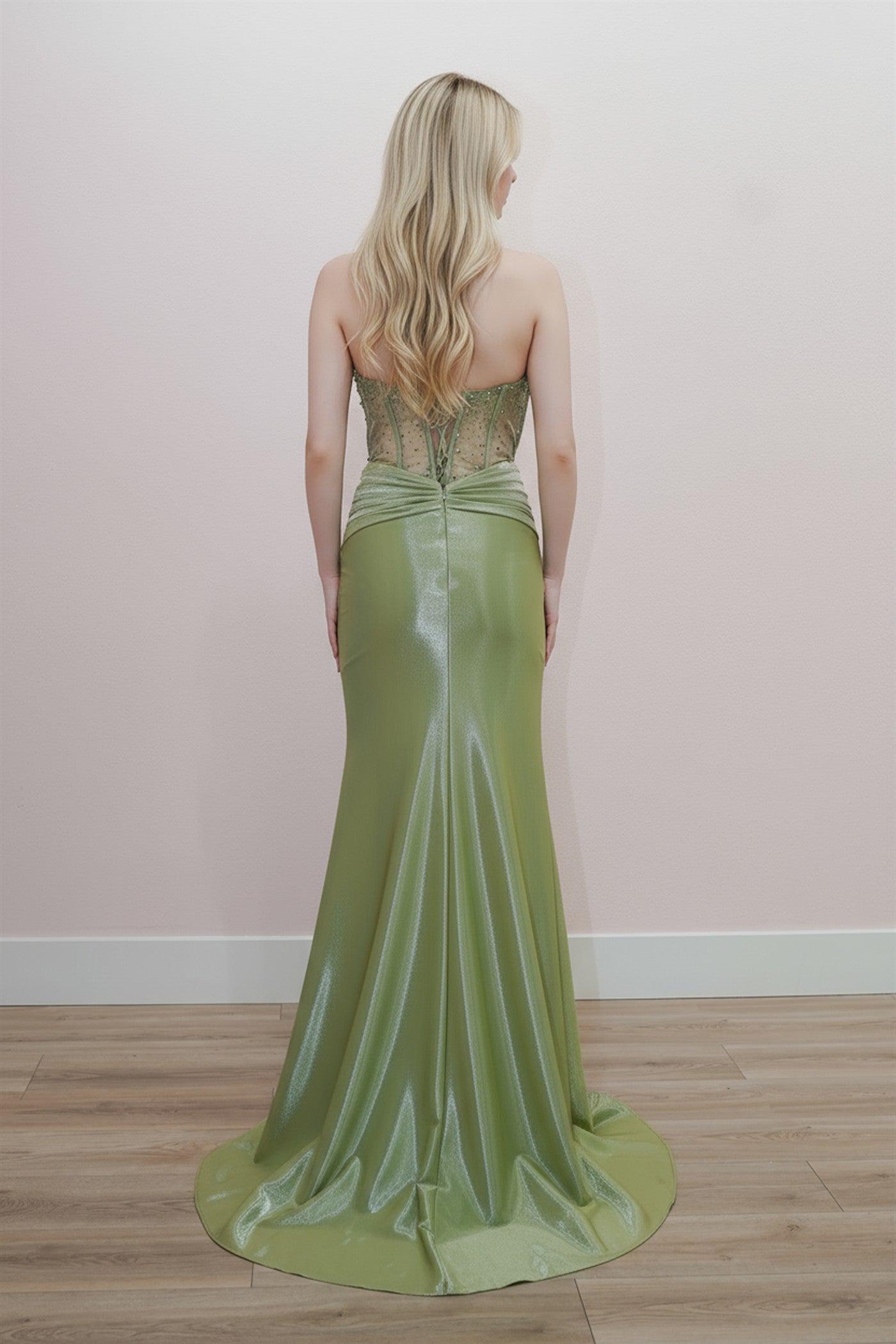 Key Hole Bodice Sweetheart Bustline with a Sheer Waistline Gown NXK1732