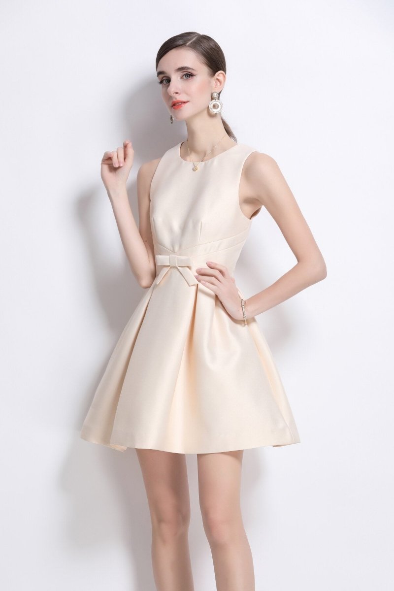 Sleeveless Bow Belt Ivory White Pleated Dress